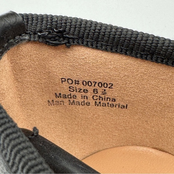 Journee Collection Vika Black Ballet Flats Size 6.5 - Picture 7 of 8